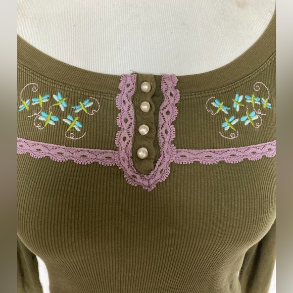 Free people unique green lacey blouse purple lace butterfly embroidery and pearl - Picture 3 of 6